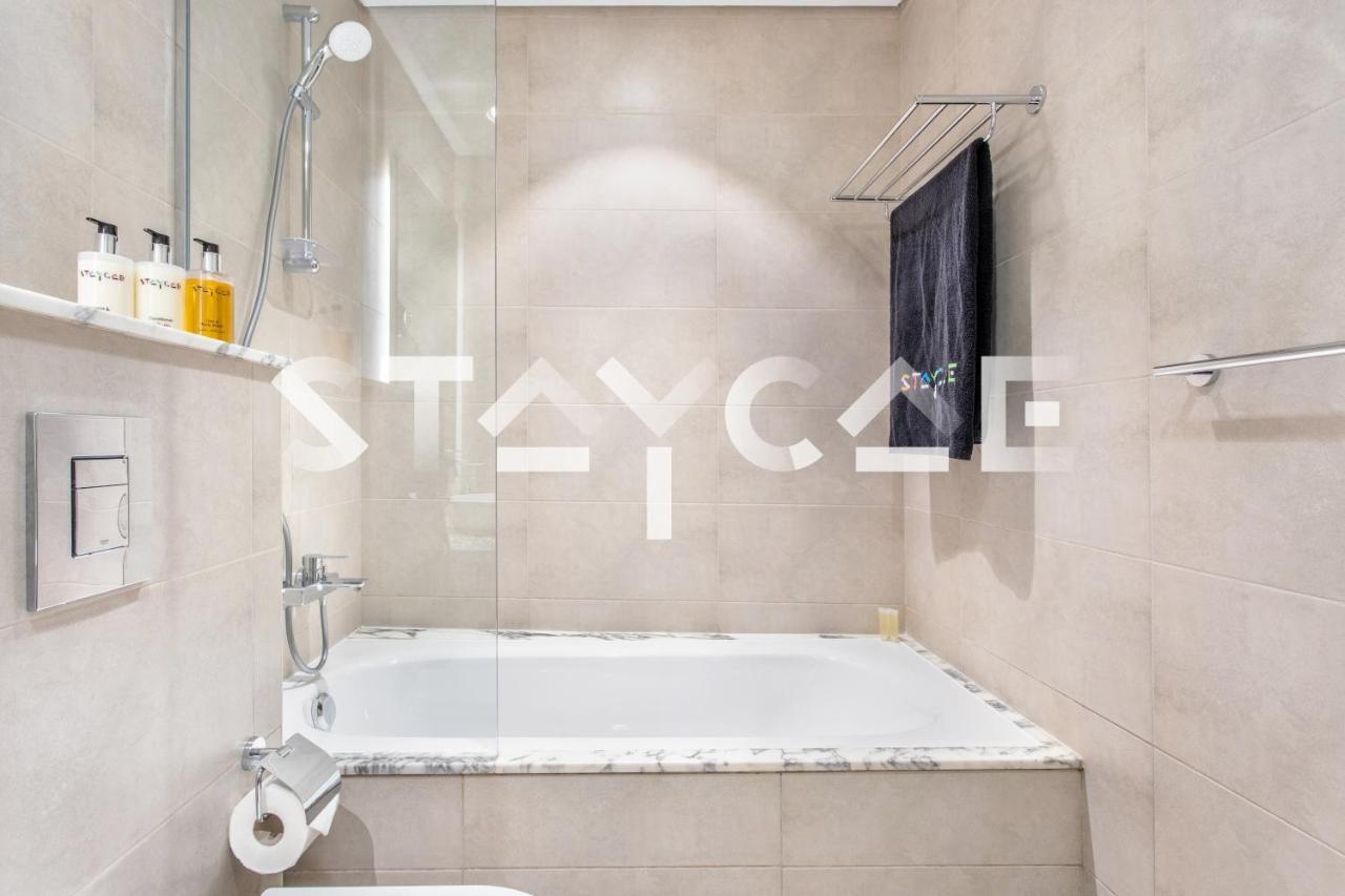 Staycae Homes - Paramount Midtown شقة *